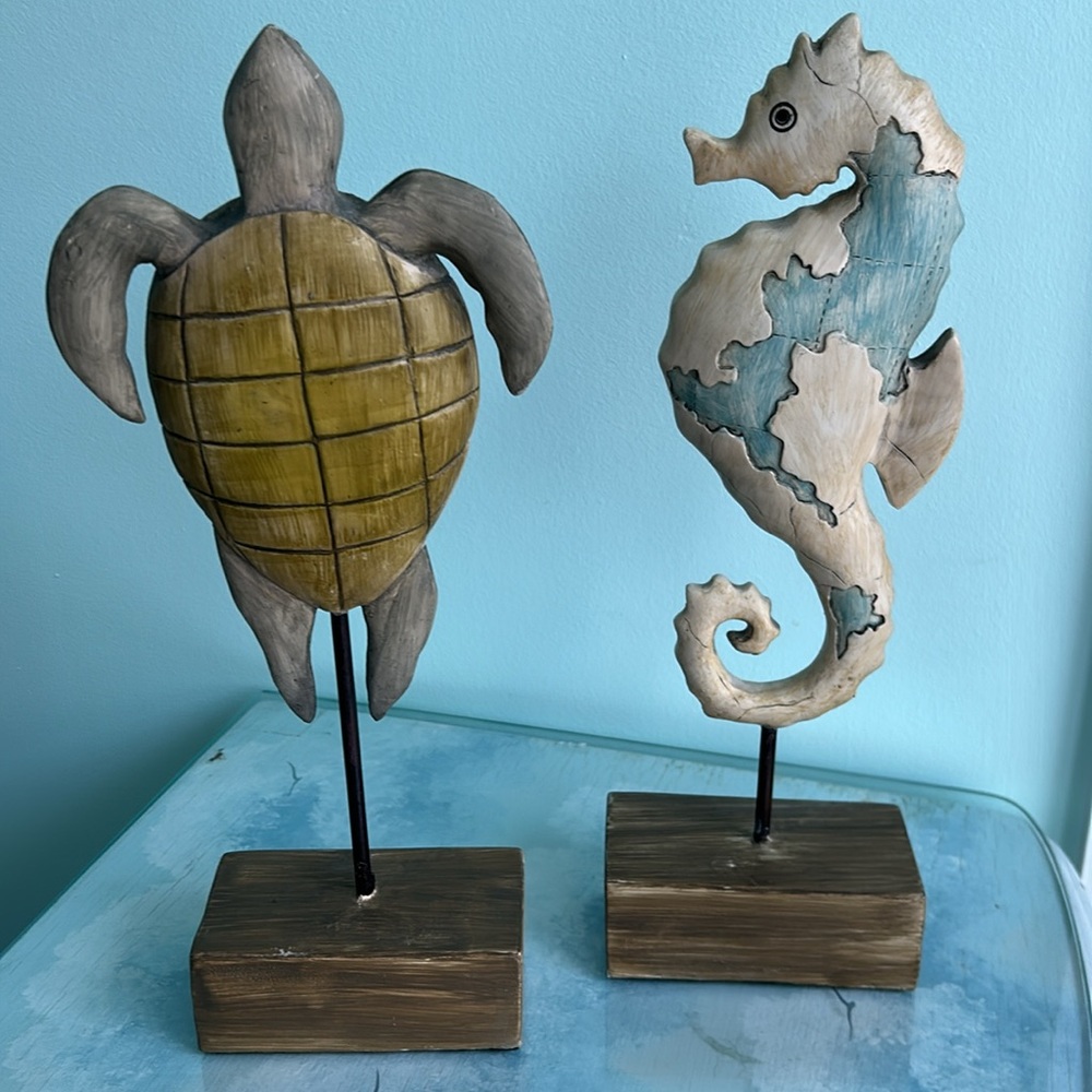 Seahorse & Turtle - Picture 3 of 9